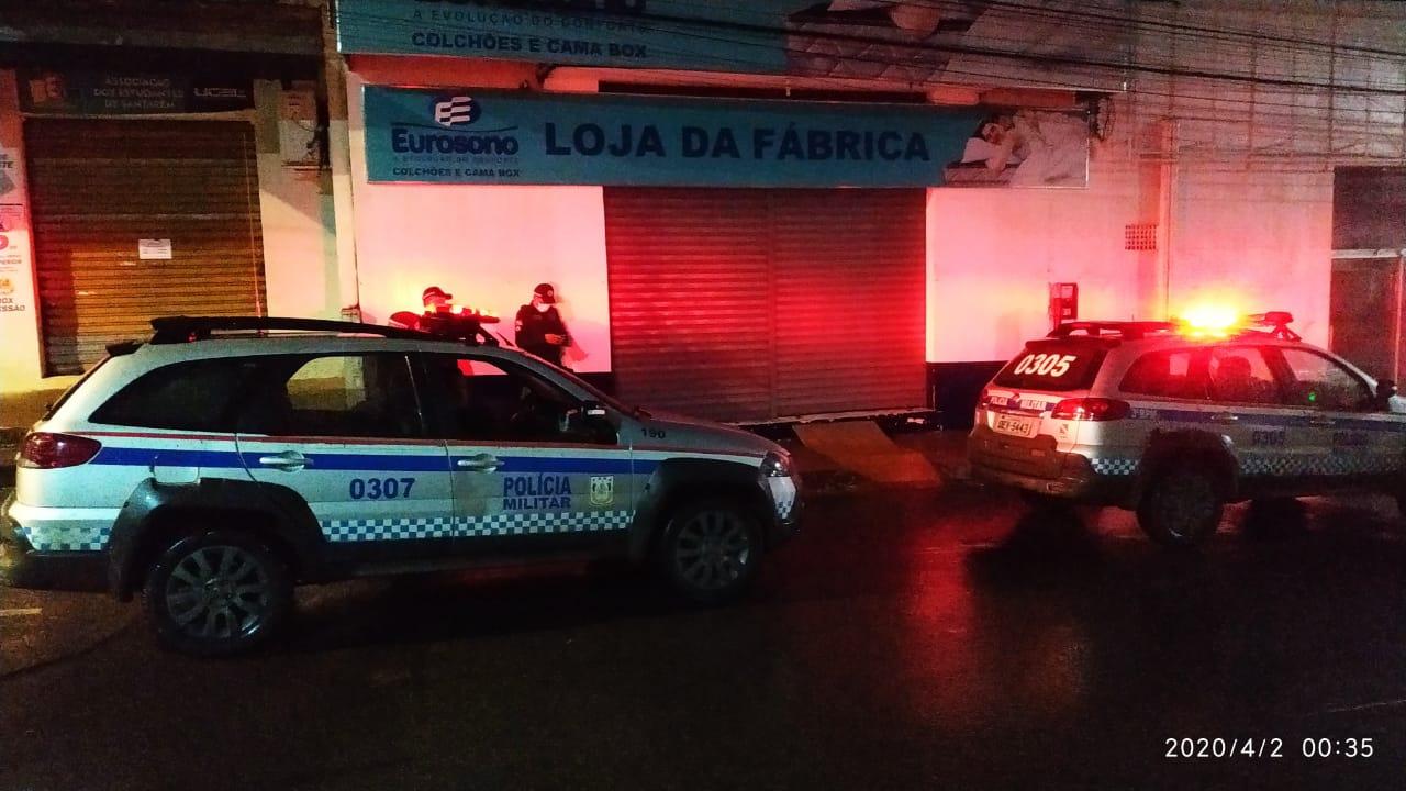 Loja arrombada em Santarém