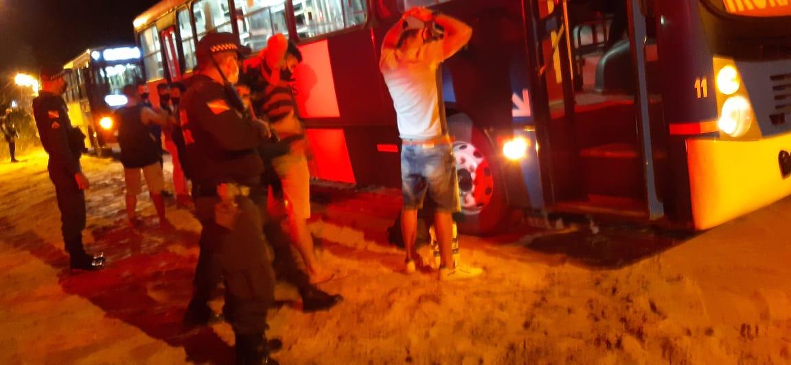 3°BPM realiza operações em ônibus na região do Eixo Forte