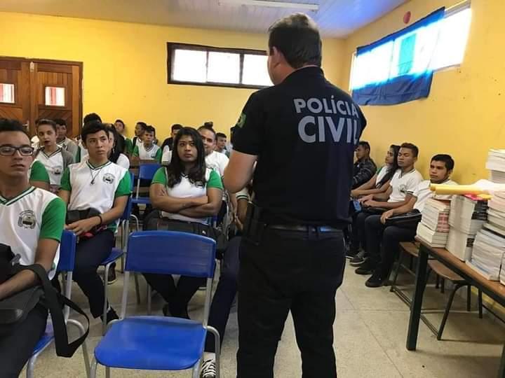 Projeto Polícia Civil nas escolas