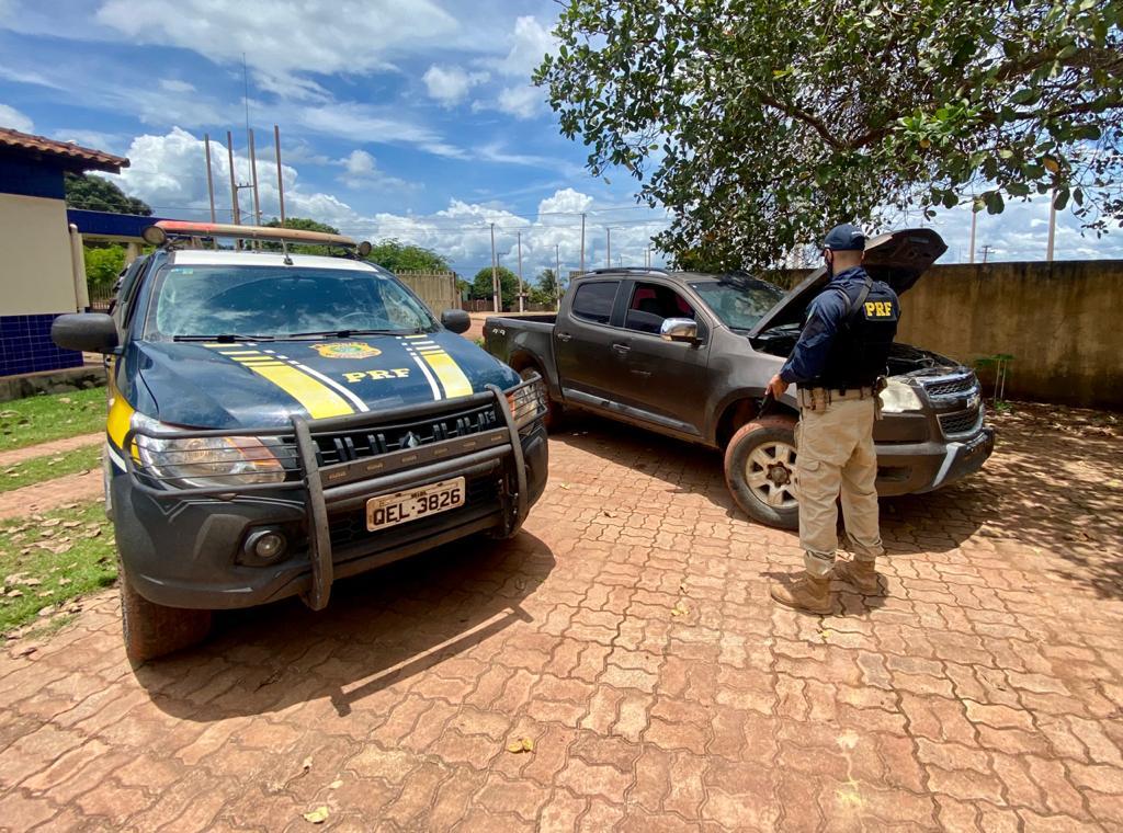 Ainda pouco ! PRF Apreende veículo roubado no estado do Alagoas