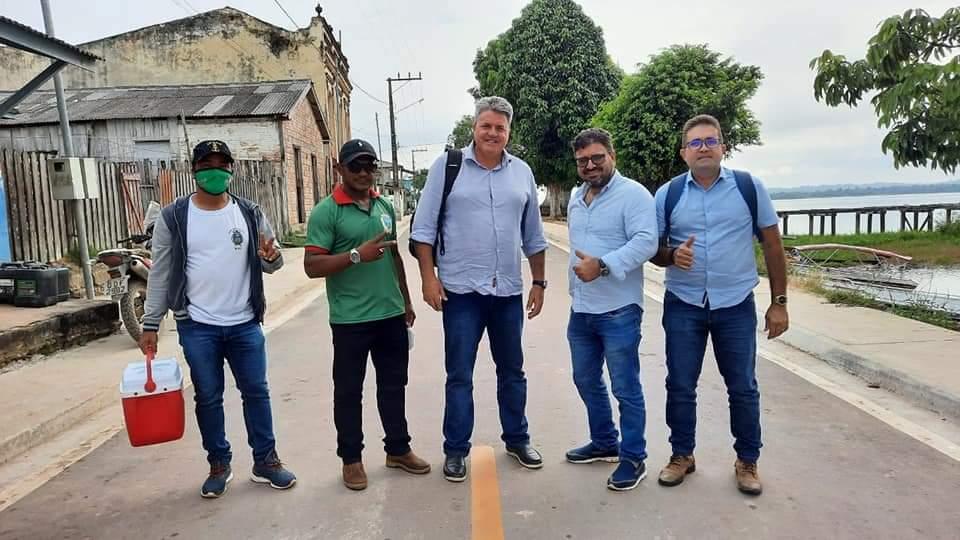 PREFEITO DE AVEIRO E SUA EQUIPE VISITAM DISTRITO DE BRASÍLIA LEGAL