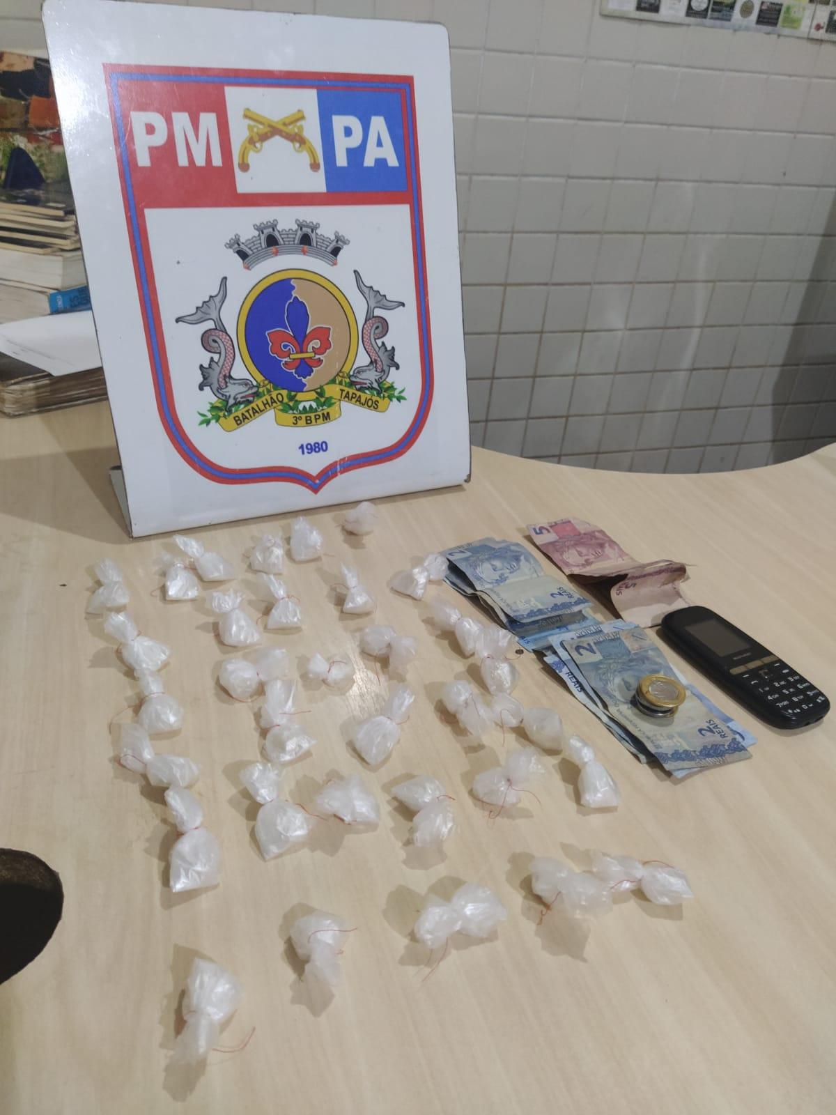 Dupla presa acusada de tráfico pelos homens do 3° BPM
