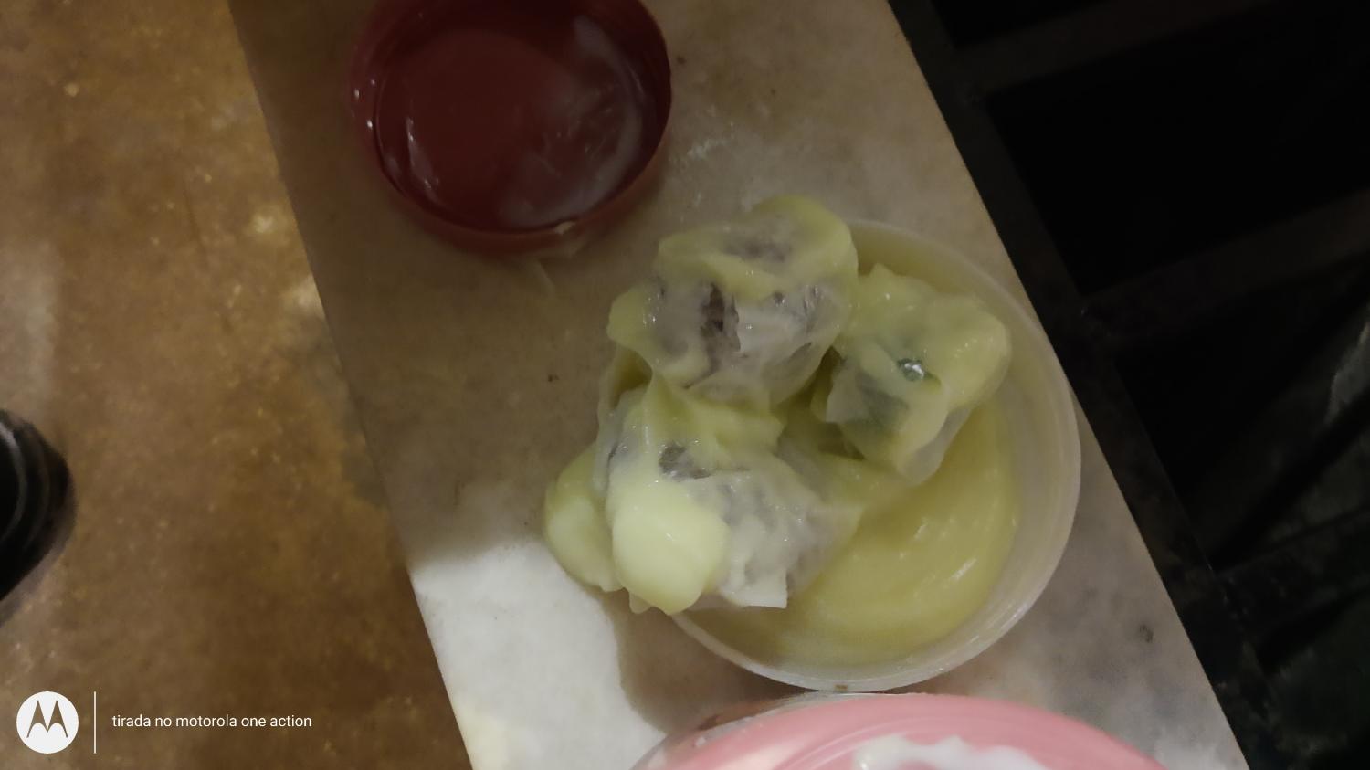 Entorpecentes dentro de potes de creme apreendido pela PM