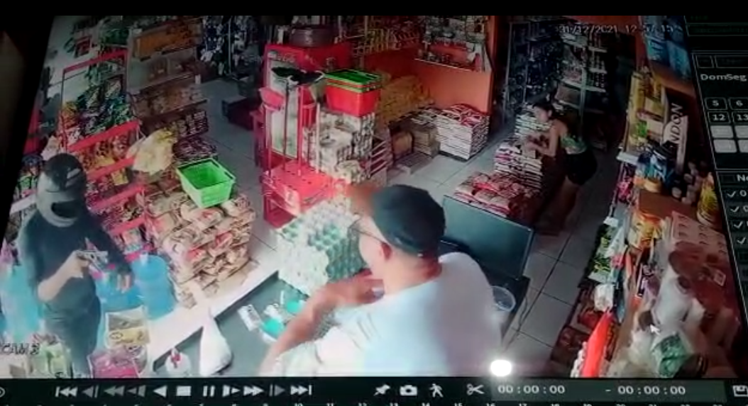 Vagabundos em mais um assalto em comercio