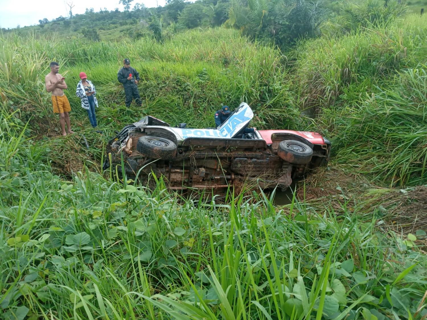 PM ferido durante capotamento de viatura é transferido de helicóptero para Altamira, no Pará