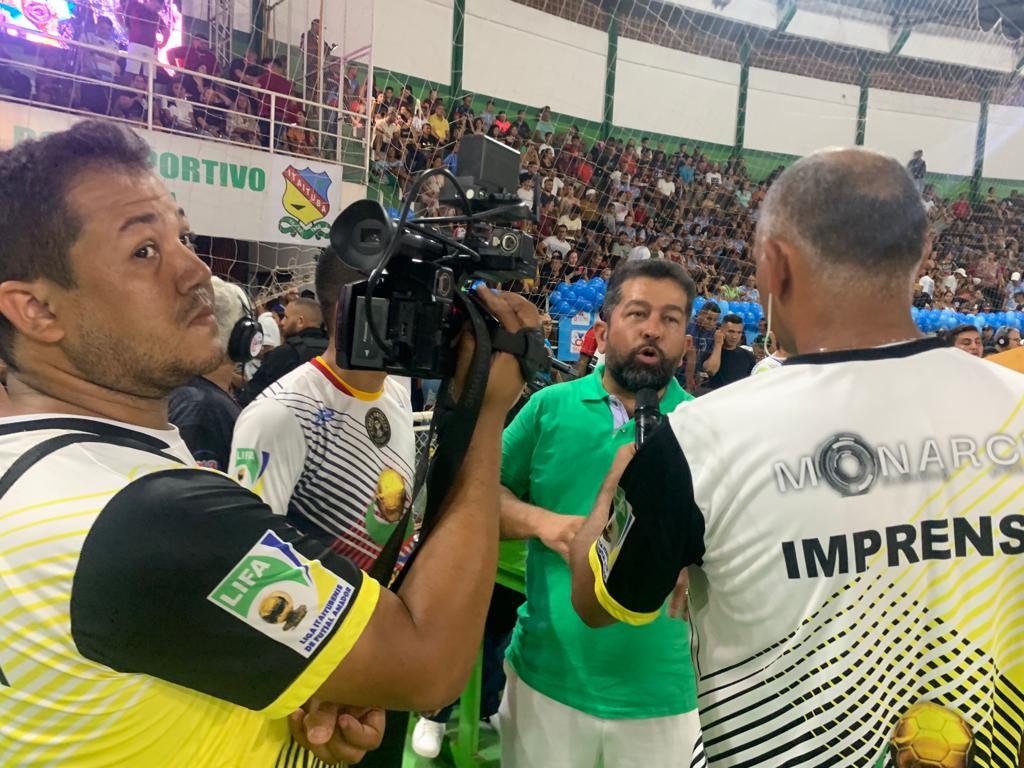 Henderson Pinto prestigia Copa ouro de Futsal
