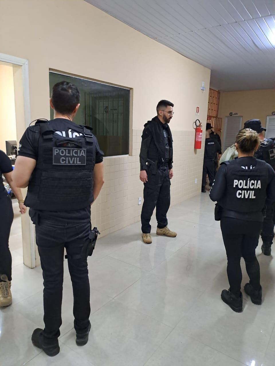 Polícia civil deflagra operação contra o tráfico em Curuá