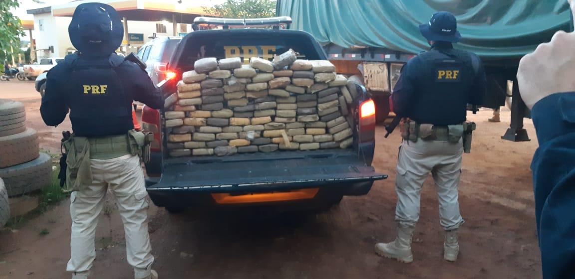 PRF aprendeu drogas dentro de pneus de caminhão em Uruará