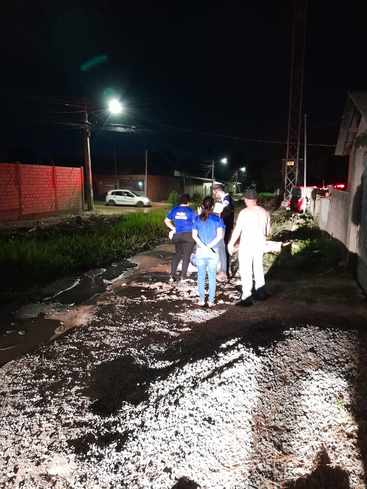 Homem morto a tiros bairro do santarenzinho