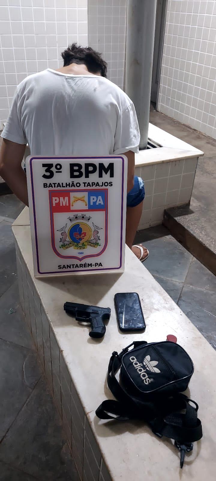 Menor apreendido pela PM após furto de celular