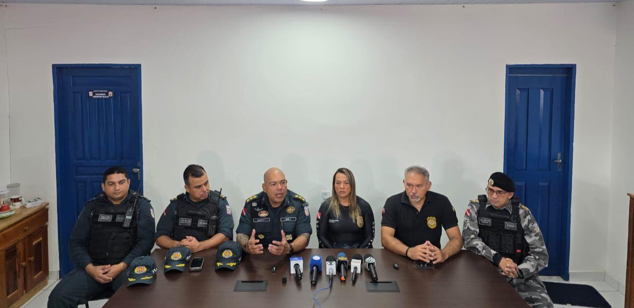 Comando da PM e Polícia Civil em entrevista coletiva a Imprensa 