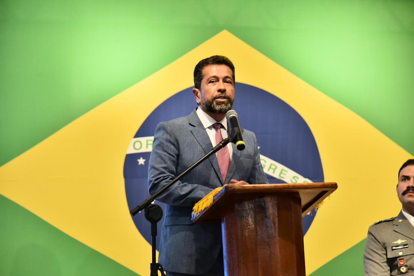 Henderson Pinto é paraninfo de nova turma do Curso de Formação dos Praças dos Bombeiros Militares em Santarém