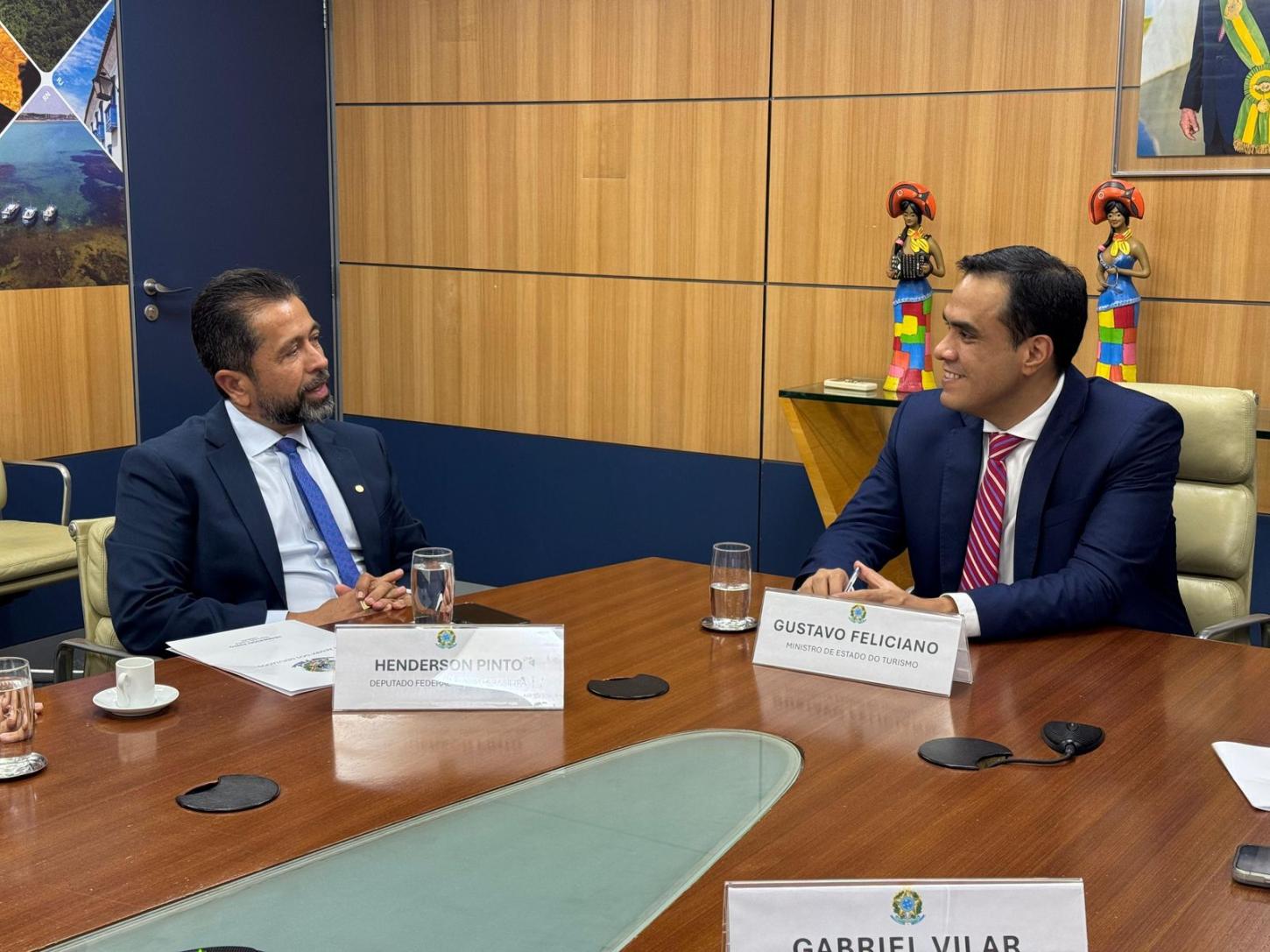 Deputado Henderson Pinto articula apoio ao Sairé 2026