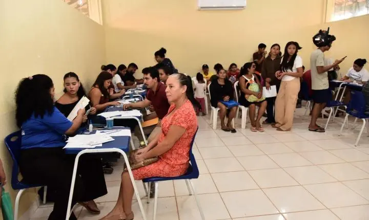 Deputado Henderson Pinto realiza ação com mais de 2.500 atendimentos no bairro da Vigia