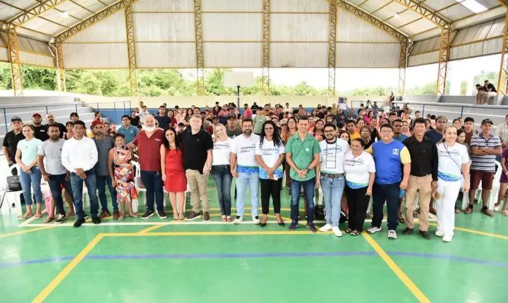 Deputado Henderson Pinto realiza ação com mais de 2.500 atendimentos no bairro da Vigia