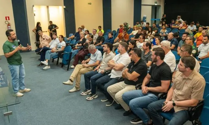 Henderson Pinto participa de reuniões com três importantes segmentos em Santarém