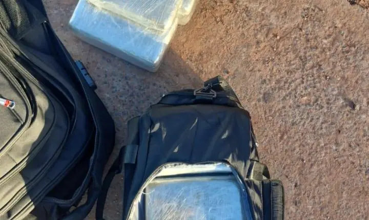 Jovem preso pelo 35º BPM em Santarém com entorpecentes 