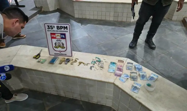 Mais uma vez presa pela PM por tráfico 