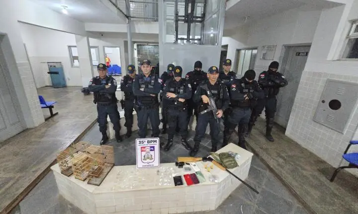 ¨Cajuzinho¨ preso pelo Recobrimento do 35º BPM por tráfico de drogas 