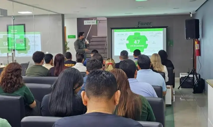 SICREDI PROMOVE ENCONTRO COM JORNALISTAS E COMUNICADORES EM SANTARÉM