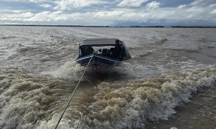 Traficantes trombam com a PM no município de Almerim e dois deles foram alvejados 